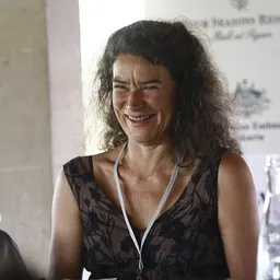 Portrait of Kathryn Lomer