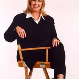 Portrait of Linda Arroz