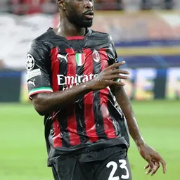 Portrait of Fikayo Tomori
