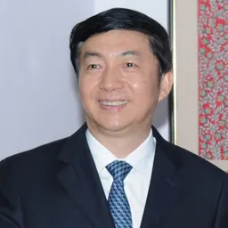 Portrait of Luo Huining
