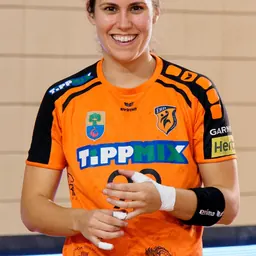 Portrait of Mireya González