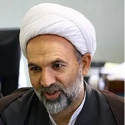 Portrait of Qasem Ravanbakhsh