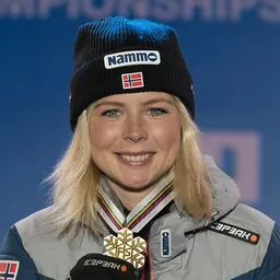 Portrait of Maren Lundby