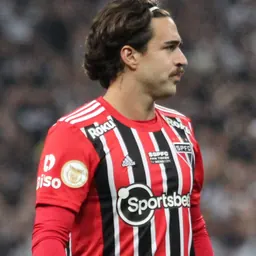 Portrait of Gabriel Neves