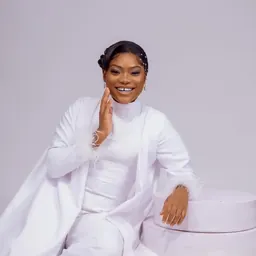 Portrait of Grace Idowu