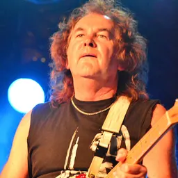 Portrait of Graham Oliver