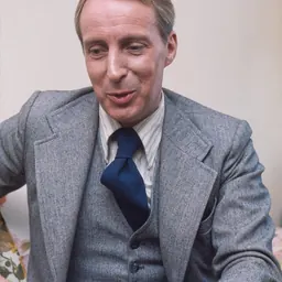 Portrait of Ian Richardson