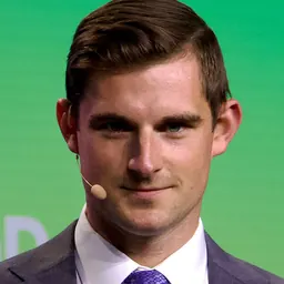Portrait of Bo Hines