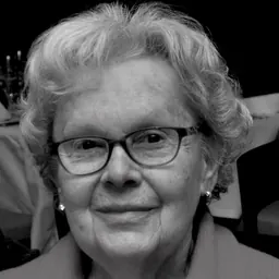 Portrait of Ilsetraut Hadot
