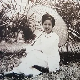 Portrait of Lê Thị Lựu