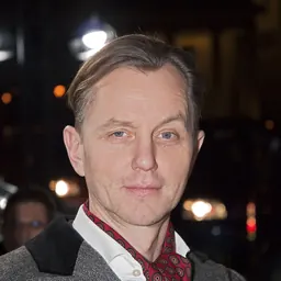 Portrait of Max Raabe
