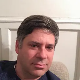 Portrait of Ethan Chorin