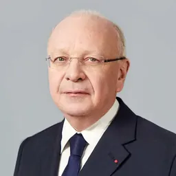 Portrait of Ross McInnes
