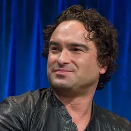 Portrait of Johnny Galecki