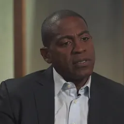 Portrait of Carlos Watson
