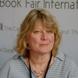 Portrait of Robin LaFevers