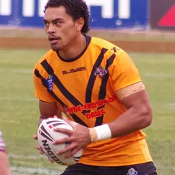 Portrait of Sitaleki Akauola