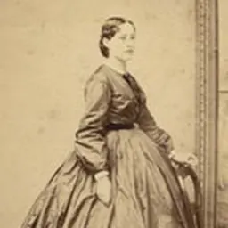 Portrait of Sophia Taylor