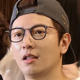 Portrait of Matthew Ko