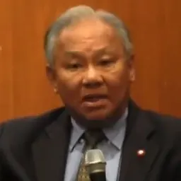 Portrait of Likhit Dhiravegin