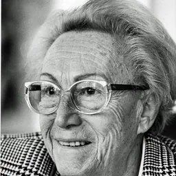 Portrait of Évelyne Baylet