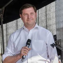 Portrait of Tim Kurzbach