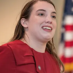 Portrait of Jessica Benham