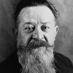 Portrait of Théo Bretin
