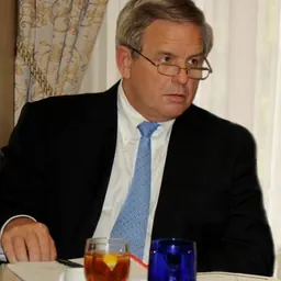 Portrait of Charles O. Holliday, Jr.
