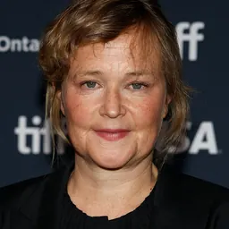 Portrait of Sara Johnsen