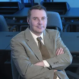 Portrait of Alex Pettit