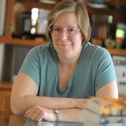 Portrait of Lois McMaster Bujold