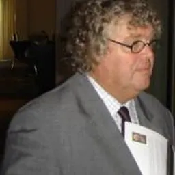Portrait of Ton Elias
