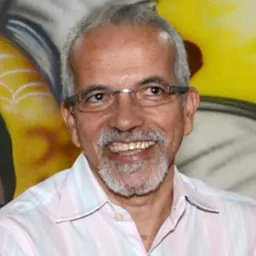 Portrait of Edvaldo Nogueira