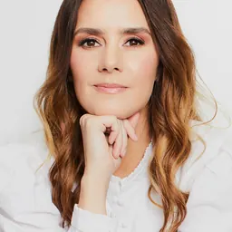 Portrait of Alejandra Llamas