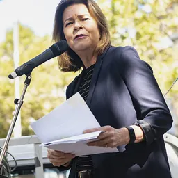 Portrait of Michele O'Neil