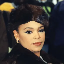 Portrait of Faith Evans