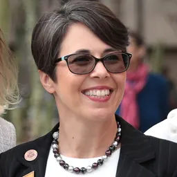 Portrait of Jennifer Pawlik