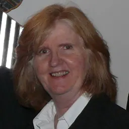 Portrait of Linda J. LeZotte