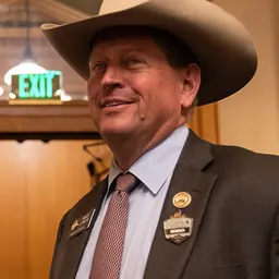 Portrait of Mike Lynch