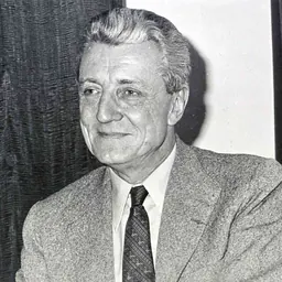Portrait of Guy Crescent