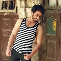 Portrait of Dheeraj Dhoopar