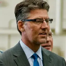 Portrait of Andrew Halcro