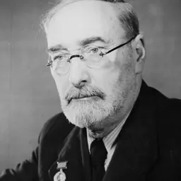 Portrait of Leo Kiacheli