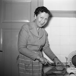 Portrait of Ella Gudrun Ingeborg Holleufer