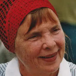 Portrait of Uta-Renate Blumenthal