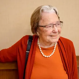 Portrait of Myriam Sarachik