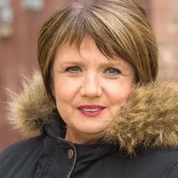 Portrait of Siw Hughes