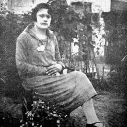Portrait of Luisa Lallana