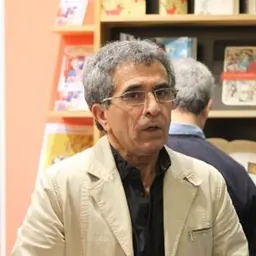 Portrait of Abbas Maroufi